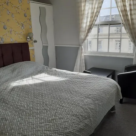 Guest house Inspiro House Scarborough